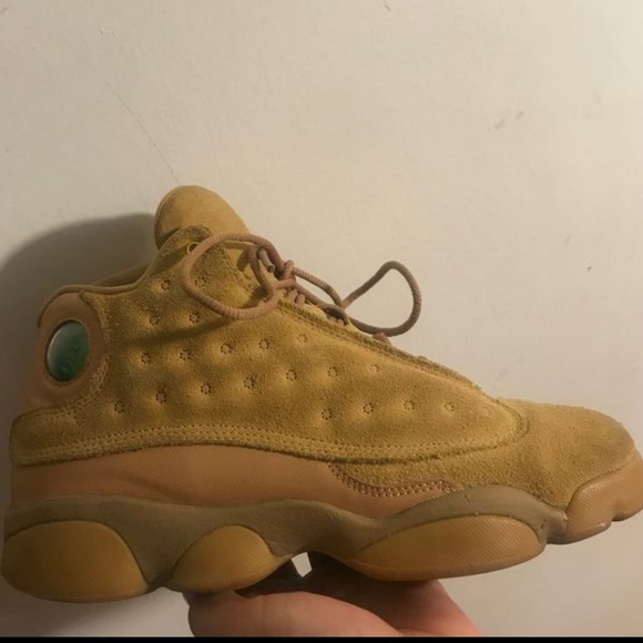 Jordan 13 - Picture 2 of 4
